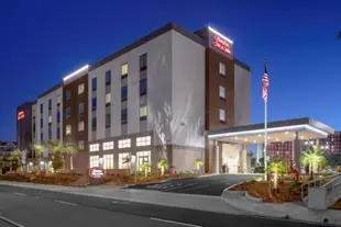 Hampton Inn & Suites Irvine-Orange County Airport