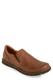 Børn 'Sawyer' Slip-On in Tan at Nordstrom, Size 8
