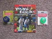 Prima's Yo-Yo Book & 2 Duncan Yo-Yo's Vintage 1999
