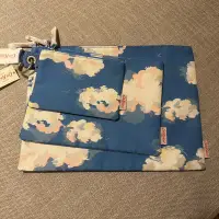 在飛比找蝦皮購物優惠-台灣專櫃正品 Cath Kidston 雲朵收納三件組 旅行