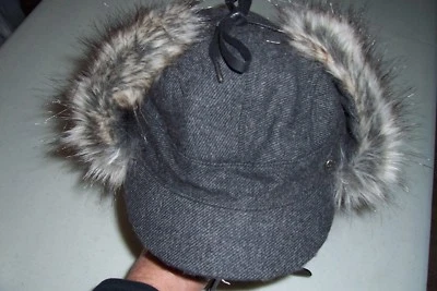 OR Outdoor Research Women's Charcoal Serra Cap Ear Flap Hat NWT Sz S/M 244859 D5