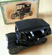 VTG 1969 AVON TOURING T (BLACK) EXCALIBUR After Shave-NEW IN BOX-FREE SHIPPING