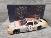 1:24 Scale Tony Stewart #20 Home Depot Track Tested Owners Elite 2007 1 Of 2,007