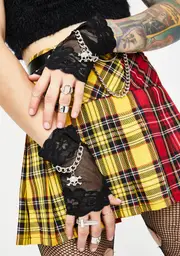 Death Hit Fishnet Gloves