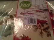 NIP $35 FOOD NETWORK CHRISTMAS TABLE RUNNER JUNIPER BERRY 14 X 72 IVORY RED GREN