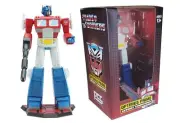 Transformers G1 Autobot PCS Optimus Prime Collectible Statue