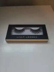 NEW Lilly Lashes Faux Eyelashes Premium Faux Mink Lashes up-to 10 uses “CHICAGO”