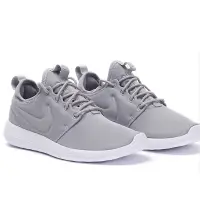 在飛比找蝦皮購物優惠-【NIKE】W NIKE ROSHE TWO 淺灰白 輕量 