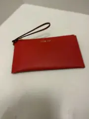 MICHAEL KORS LADIES LARGE CLUTCH LEATHER WRISTLET WALLET RED TOP ZIP POUCH BAG