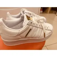 在飛比找蝦皮購物優惠-愛迪達 adidas superstar bold w 全新