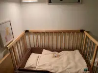 在飛比找Yahoo!奇摩拍賣優惠-二手日本 farska 親子共寢多功能嬰兒床（大，材質木頭）