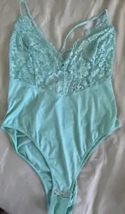 Finders Keepers Body Suit In mint Size 14