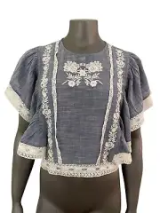 Melrose & Market Top S Peasant Embroidered Cottagecore Blue Ruffle Cropped Lace