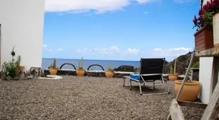 La Palma, Isla Bonita, Casa Del Mar, Waterfront house, very unique sea view