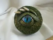 Green Dragon Eye Jar Apothecary Potion Spell Witch Cupboard Oddity Sideshow Gaff