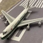 Evergreen International B-747-100 Diecast Airplane Model 1:500