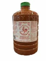 Huy Fong Sriracha Hot Chilli Sauce - 136oz