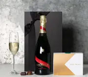 G.H. Mumm with Koko Black