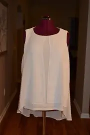 Chico's Travelers NWT White Chiffon Mix Hi-Lo Flowy sleevless Tunic Blouse, XL