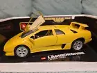 Bburago 1:18 Scale1990 LAMBORGHINI Diablo Diecast Car Model Yellow 3041 w Box