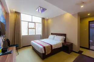 昌安樂琴閣酒店(珠海拱北口岸情侶路店)Leqinge Hotel (Zhuhai Gongbei Port Qinglv Road)