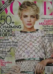 CAREY MULLIGAN October 2010 VOGUE Magazine LARA STONE JEREMY RENNER New Sealed!