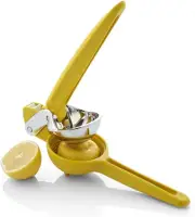 1 Piece Freshforce Plastic Citrus Juicer, Easy to Clean, 10.25 Long - Yellow NEW