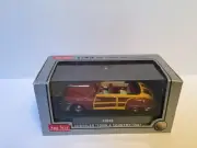 1/43 Sun Star 1947 Chrysler Town & Country convertible open