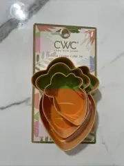 CWC Cook With Color 3pc Metal Carrots Cookie Cutter Set