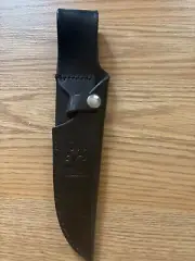 BONE COLLECTOR BLACK LEATHER FIXED BLADE SHEATH