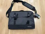 OGIO Technologio Laptop Messenger Computer Bag Crossbody Travel Tech Pack new