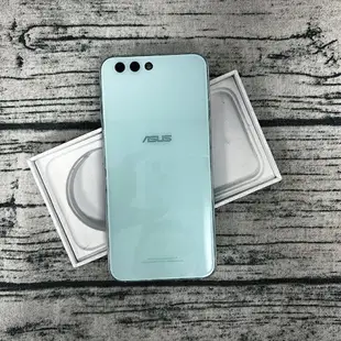 【二手】ASUS ZenFone 4 Z01KD 4+/64G 附配件 售後保固10天