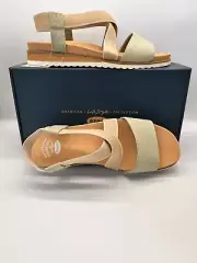 Dr. Scholl's Women’s ISLANDER PISTACHIO Strappy Wedge Sandals NEW Size 11 M