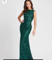 Mac Duggal 26331 Emerald Green Sequin Gown With Cowl Back Size 8 Retails $398