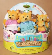 Li'L WOODZEEZ FAMILEEZ (TIPPYTAIL FOX FAMILY) 2022 (MAISON BATTAT INC.) NEW!