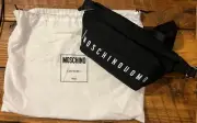 Authentic Moschino Couture Belt bag/ bumbag NWT MOSCHINOUOMO W Dustbag/Tags