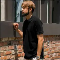 在飛比找momo購物網優惠-【男人幫Elite 大尺碼】黑色素面純棉POLO衫(85-1