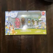 Bluey & Friends Action Figure 4-Pack Bluey Snickers Coco Honey New Sealed