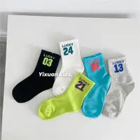 在飛比找ETMall東森購物網優惠-潮襪春秋數字運動男孩韓國中筒襪