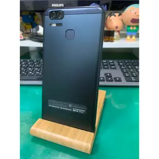 Asus ZenFone 3 Zoom (ZE553KL) 64G黑色/ 二手手機/ 二手機