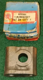 NOS Rocker Pedestal for Austin Morris Mini Cooper Healey Sprite MG Midget