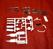 AMT 1955 Chevy 265 V-8 Engine 1/25