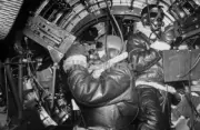 WW2 Photo Picture B-17 Flying Fortress Bomber During Bombing Raid to England 219