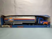 ERTL Gulf Truck And Tanker 1/24