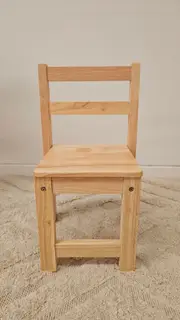 Q Toys Rubberwood Standard Chairs (Set of 2)