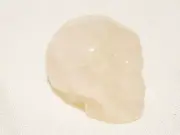 SKULL CARVING ROSE QUARTZ 3.5CM X 2.6 X 2CM. 35GM "NEW" AUZ SELLER GC134