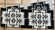 Pendleton Blanket Weight Jacquard Fabric Remnant 11-1/2x64” Black/white