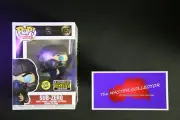 FUNKO LIMITED EDITION MORTAL KOMBAT MOVIE SUB ZERO GLOW IN THE DARK # 1057