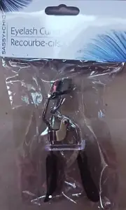 Eyelash Curler by Sassy and Chic Beautifully Designed for professional Curling
