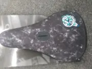Haro pivotal Mark Gray seat